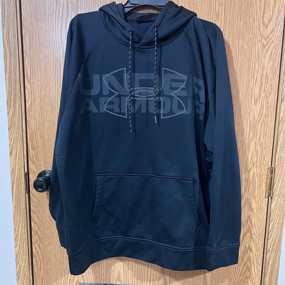 Under Armour Men's Charcoal Hoodie